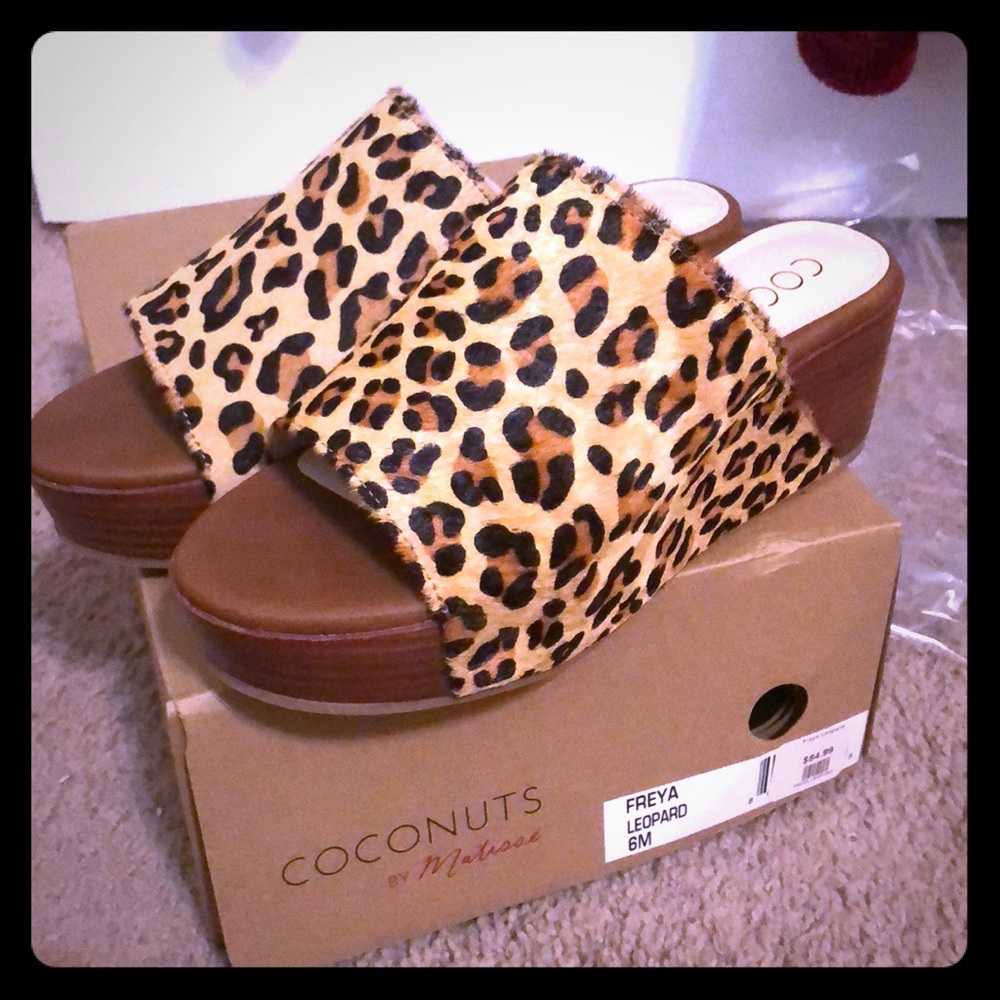 Leopard print Coconut wedge Sandals
